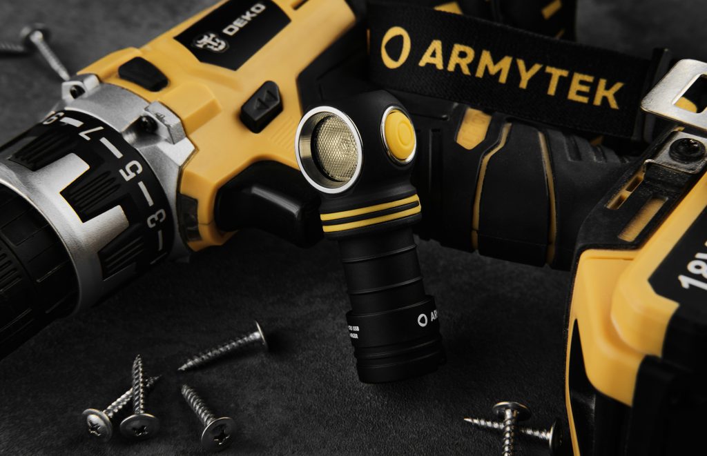 Armytek Elf C1 Review by 1lumen.com