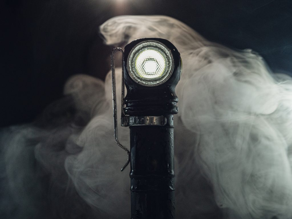 Armytek Wizard C2 PRO MAX Review by 1lumen.com