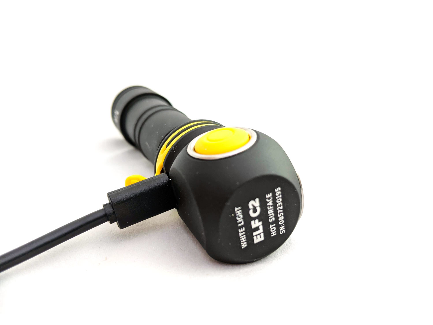 Armytek Elf C2 Review by 1Lumen.com | Armytek Blog