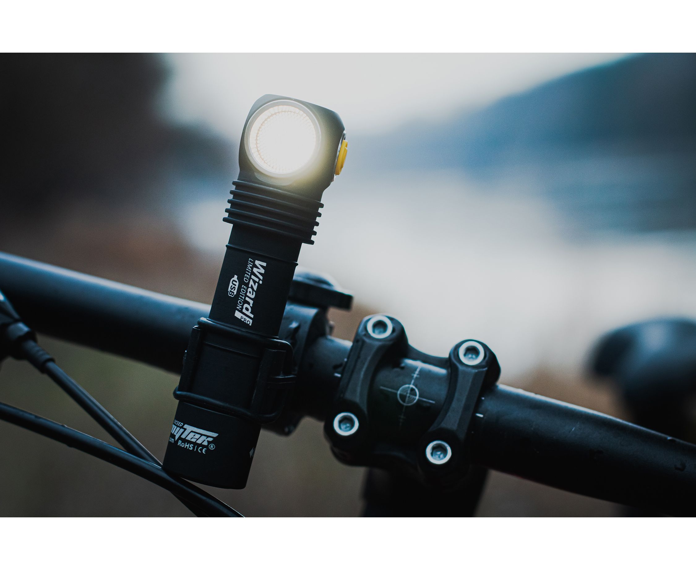 Bicycle Mount ABM-01 for Wizard & Elf Flashlights